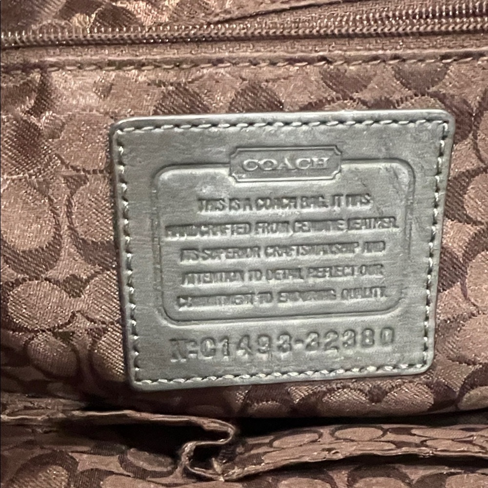 Pre-loved 😍COACH BUNDLE & LV DUST BAG! - Picture 6 of 17